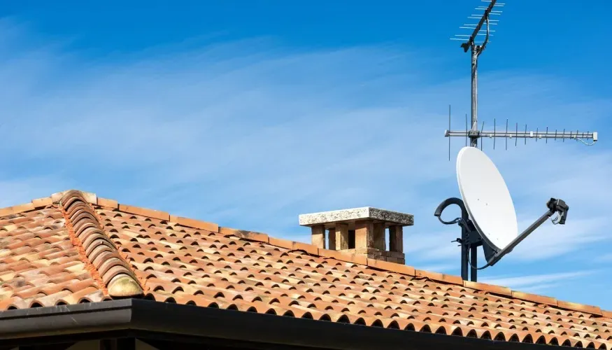 Installation d'antenne TV par un professionnel